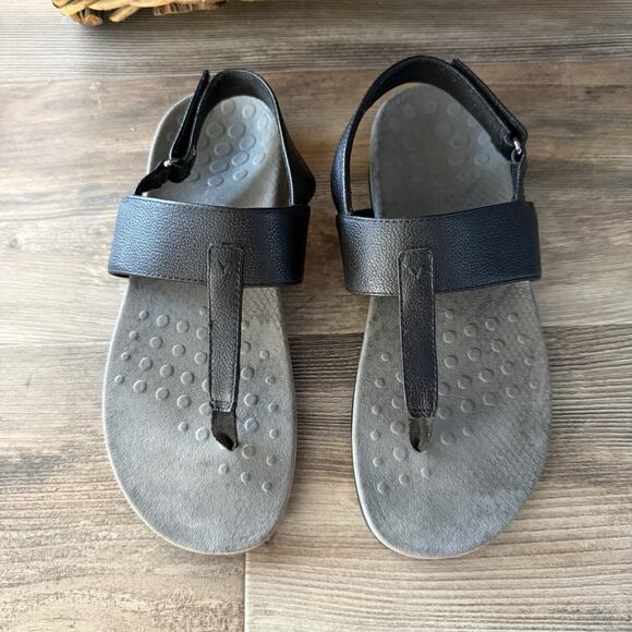 Vionic Tala Black Leather Slingback Toe-Post Sandals Women’s Size 8 - Picture 1 of 7